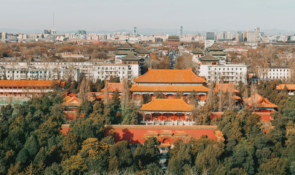 稻城亚丁天气（暑假带孩子去哪里旅游最好）