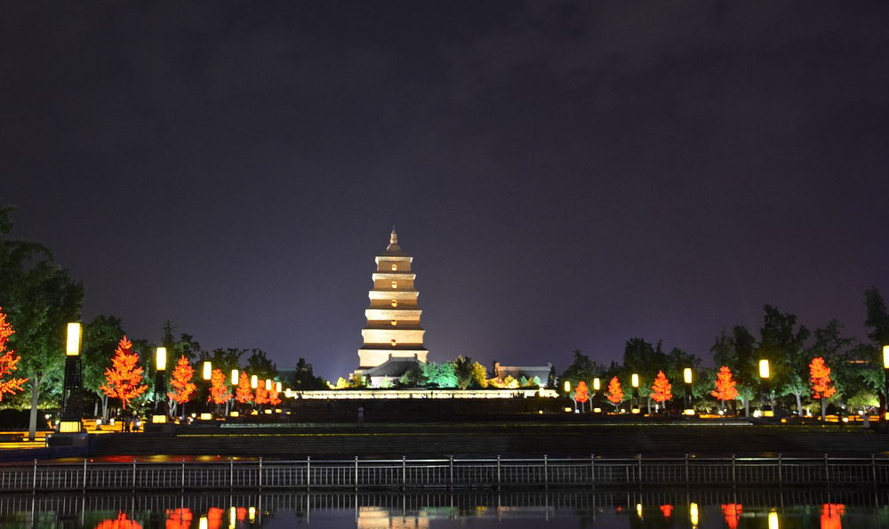 《西溪印象城苹果授权店:科技与时尚的交汇之地》