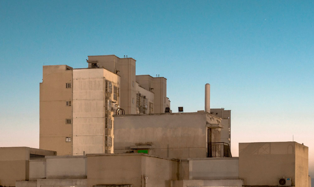 《四轮越野摩托车:激情与挑战的结合》