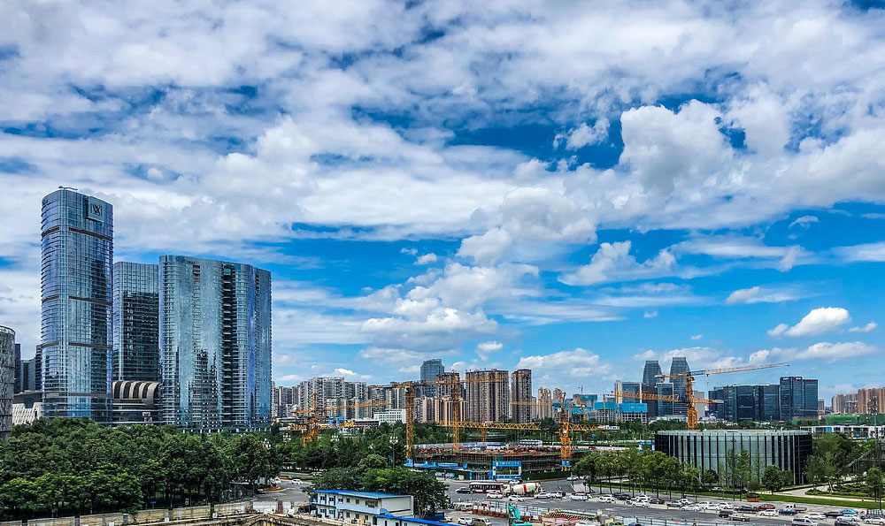 天堂向左深圳向右（成都三部曲是哪三部）
