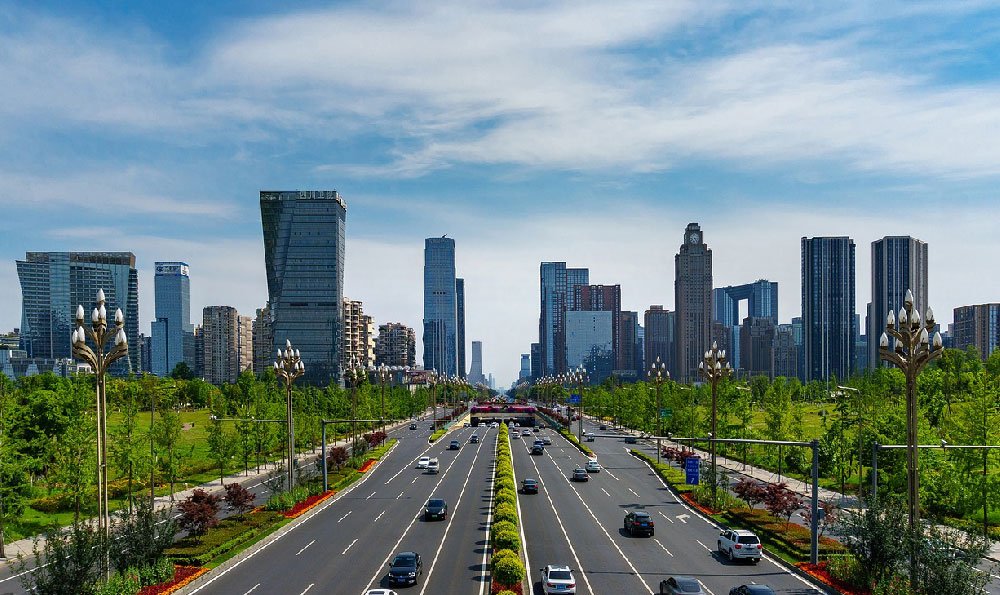 厦门婚纱摄影前十名（深圳拍婚纱照价格一般多少）