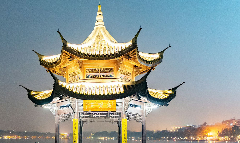 # 买火车票的平台