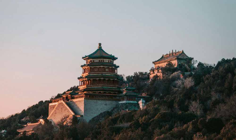 《五指山法院:国家管理的重要司法力量》