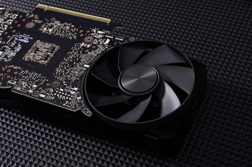 AI+游戏完美平衡玩家需求，NVIDIAGeForceRTX4070SUPER首发评测