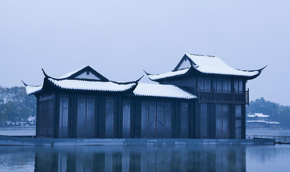 上海停车场（自驾去外滩哪里停车免费）