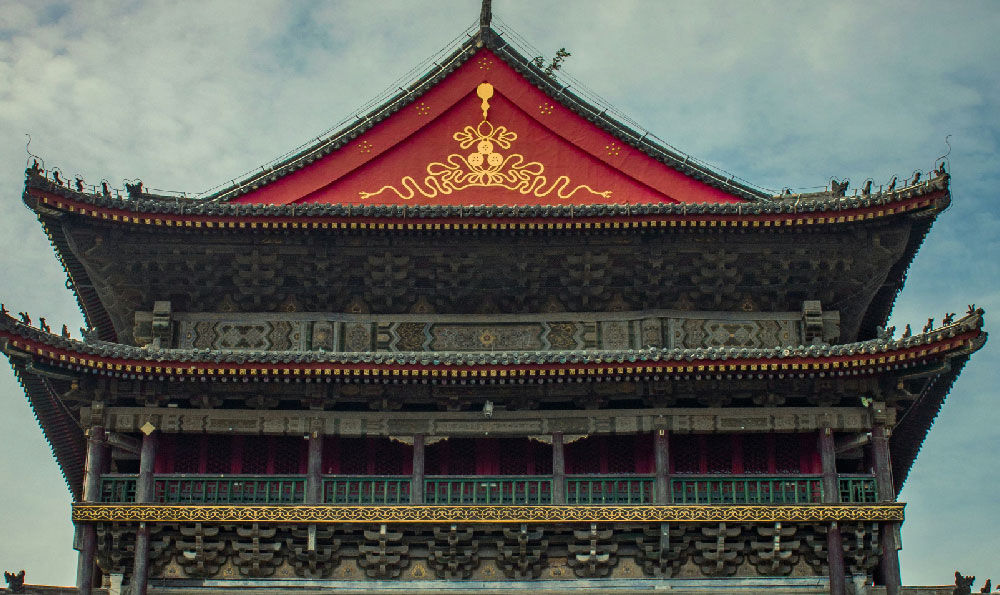 天空依然阴霾（那时候天总是很蓝日子总过得太慢）