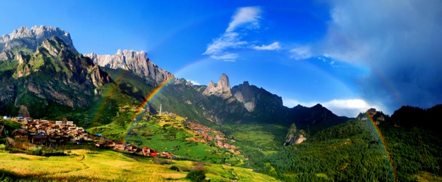 甘肃旅游必去十大景点是哪（甘肃10个最值得去的美景地分享）