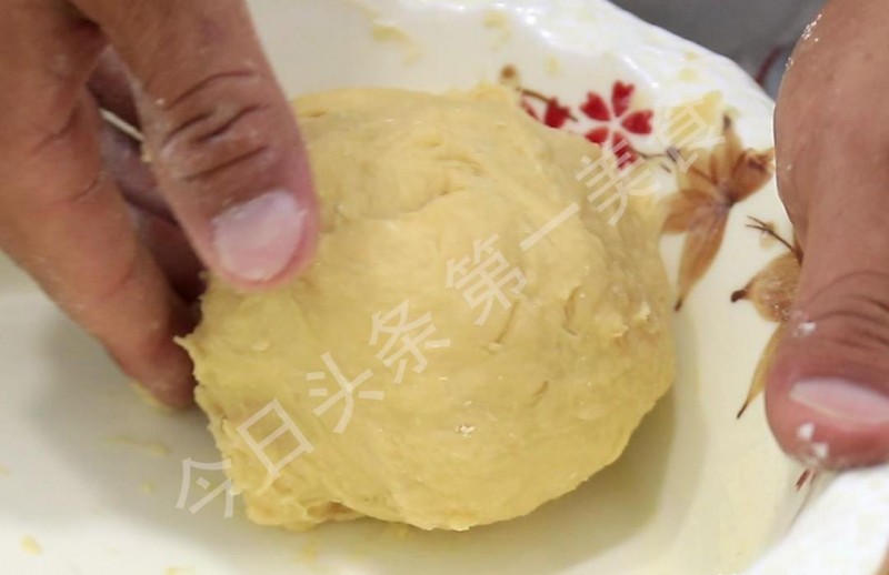 面包的做法大全（教你在家自制小面包）