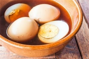 童子尿煮鸡蛋有科学依据吗