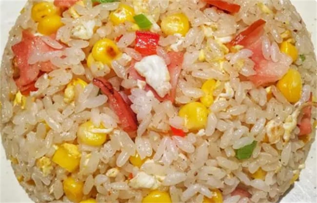 不得不说“剩米饭”这么做  好吃到停不下来 简单易做 美味可口