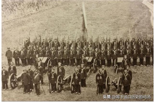 左宗棠收复新疆时的清军装备（带了多少兵马的军事力量）