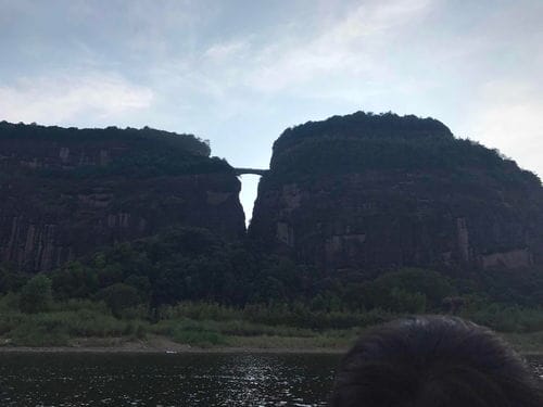 龙虎山 门票 观光车 竹筏 游船 成人票 旺季 鹰潭龙虎山龙虎山风景不错,一张通票可以游 驴妈妈点评 