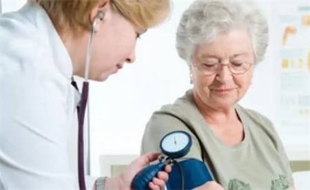为什么部分早期高血压患者没有任何症状？