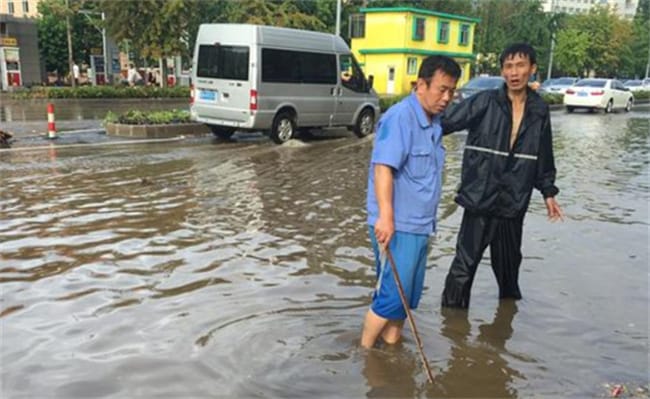 深圳降雨破历史纪录 需要防范哪些次生灾害？