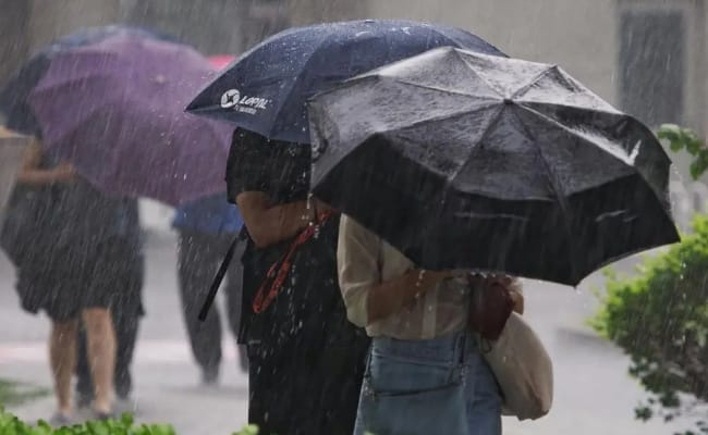 北京南风增强阵风可达7级雷阵雨频刷存在感 外出做好哪些保护？