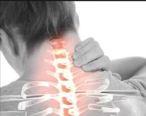 颈肩痛患者的选择 冲击波联合Maitland关节松动术