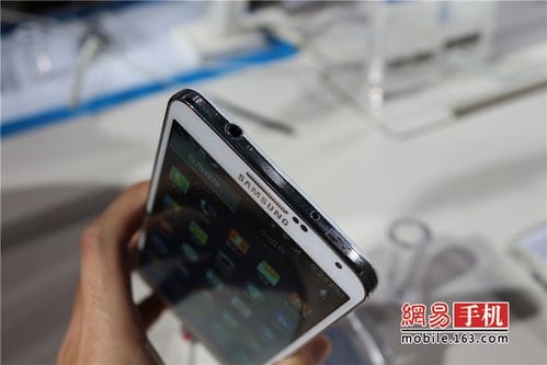 三星Note 3 Gear登陆中国 25日销售 