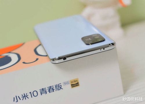 骁龙芯 50倍变焦 8GB 128GB,从2499元跌至1699元,却被市场冷落