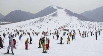 重磅好消息 昆明首个室外滑雪场即将建成 今年冬天就能玩