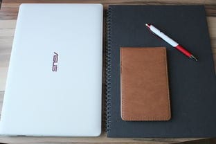 笔记本电脑,笔,笔记本,办公室,家庭办公室 