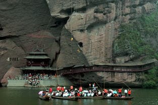 鹰潭龙虎山门票价格 鹰潭龙虎山门票团购 预订 