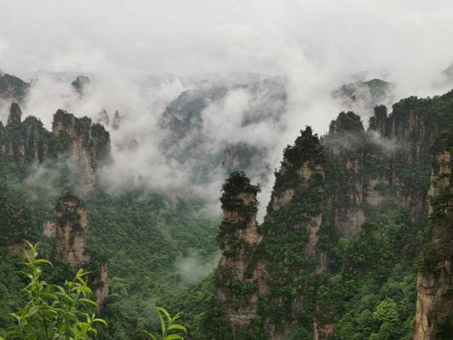 张家界旅游一般要玩几天时间比较合适,行程总么安排 费用大概要多少钱