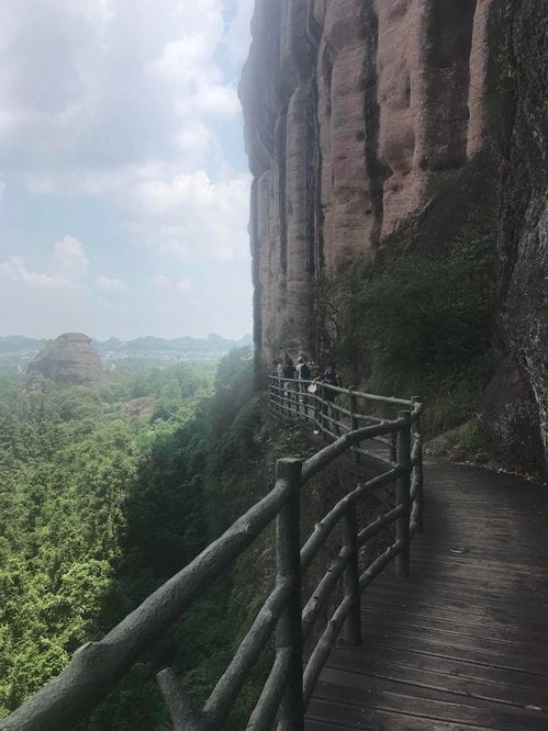 龙虎山 门票 观光车 竹筏 游船 成人票 旺季 鹰潭龙虎山龙虎山风景不错,一张通票可以游 驴妈妈点评 