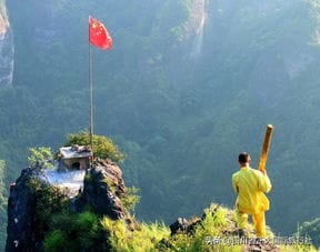 中国最 尴尬 的一座山 湖南的宝山,广西 你们心里没数吗