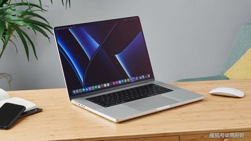 MacBook Pro 2021 16 英寸 VS 戴尔 XPS 15 OLED 苹果略占上风