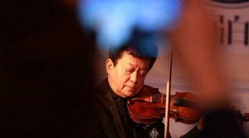 77岁著名小提琴家盛中国去世,他与小20岁日本妻子24年的跨国婚姻