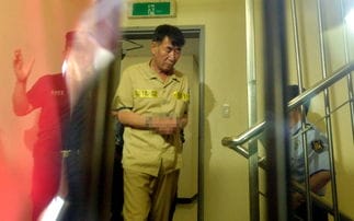 韩国沉船事故船长被押送法院受审 