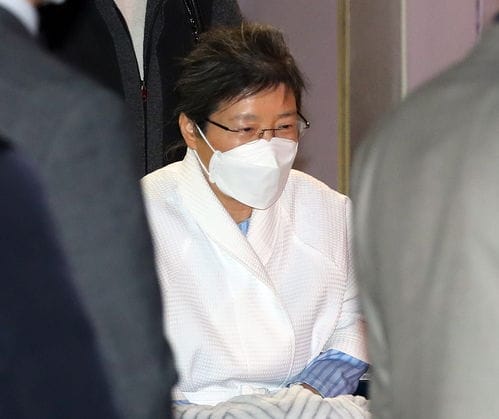 70岁韩前总统朴槿惠今年第3次住院 已坐牢4年零7个月