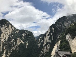 自古华山一条道 徒步登山