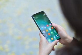 小米CC9Pro真机首发图赏 双曲面屏 五摄,拍照不输华为Mate30Pro