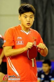 中国乒乓球队赛前训练 郝帅新造型 