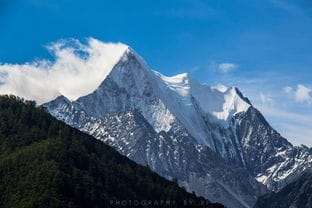 辞职旅行 稻城亚丁,与雪山为伴的旅程 ,亚丁旅游攻略 马蜂窝 