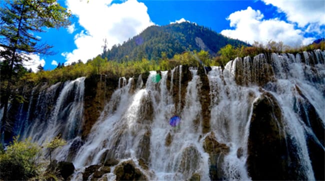 中国最宽的瀑布在哪里庐山瀑布是中国最高的瀑布吗