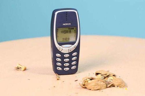 十年前那些最经典的手机,你都用过那一款呢 诺基亚PK摩托罗拉