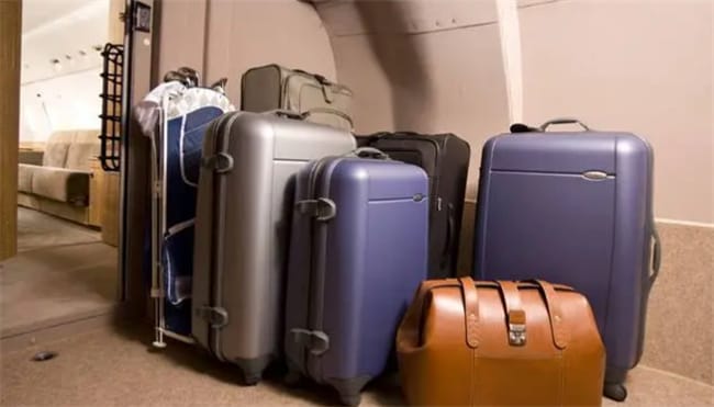 12斤书包能带上飞机吗 多大的包能上飞机