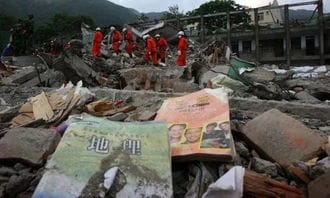512汶川地震预兆(汶川512大地震)