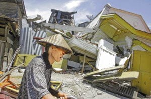 印尼频震专家忧是大地震前兆 