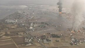 日本特大地震引发多处大火 