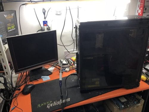 电脑开机黑屏,老板说内存条短路烧坏了主板,800元险打水漂