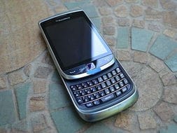 黑莓手机系列有哪些中国禁止黑莓手机(黑莓手机停售了吗)