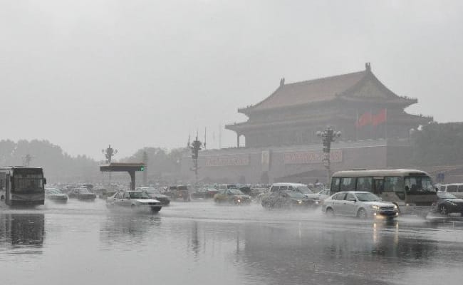 北京暴雨60小时 市民们是如何抵抗暴雨的