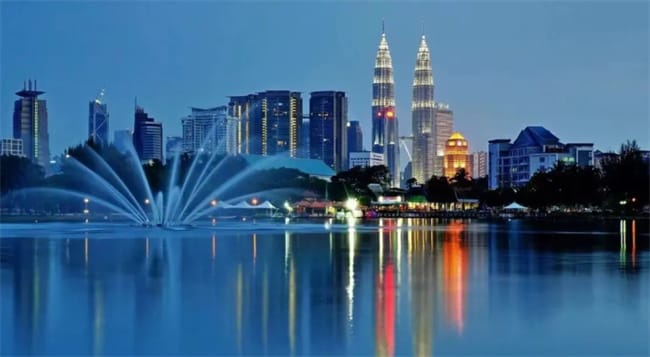 马来西亚首都是哪里 马来西亚说什么语言