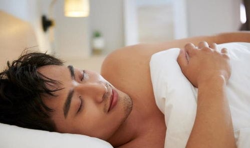 糖尿病的出现,与睡眠有关系 这4种 睡法 ,劝你尽早改掉