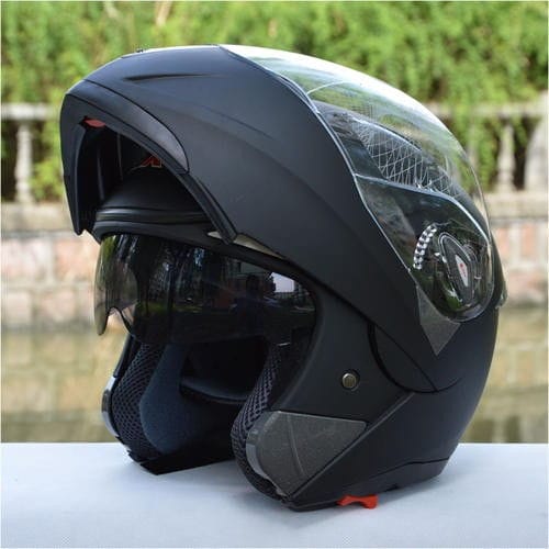 1500左右的摩托车头盔推荐踏板车夏天戴什么头盔的简单介绍