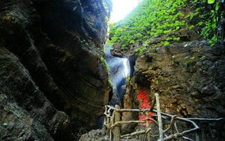 野三坡一日游跟团价格(野三坡一日游多少钱)