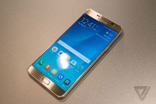 三星发布了大屏旗舰机Galaxy Note 5和Galaxy S6 edge